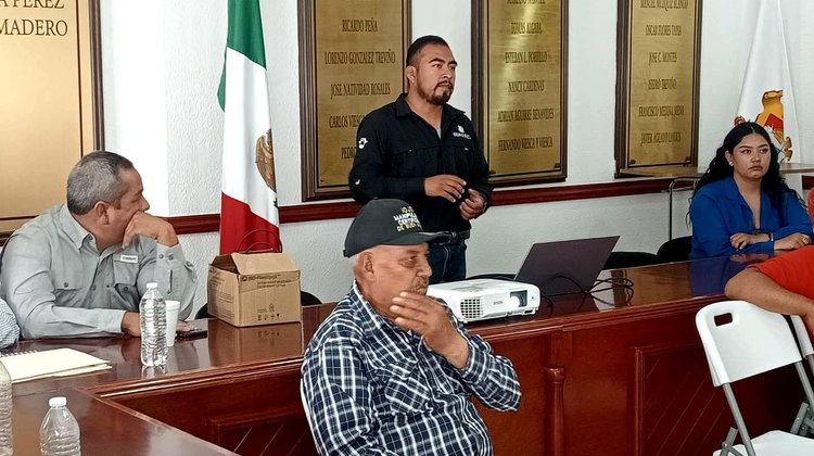 Parras refuerza prevención contra el gusano barrenador