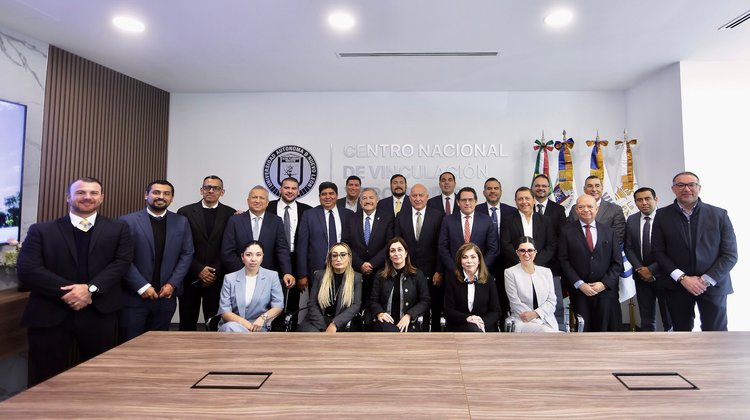 UANL refuerza su presencia nacional con nueva oficina en CDMX