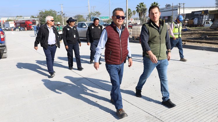 Escobedo avanza en el Distribuidor Vial Triángulo Norte
