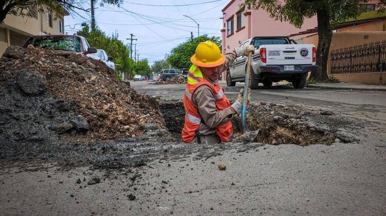 Agua y Drenaje atiende más de 9,200 fugas en septiembre