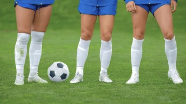 Condenan a 9 años a entrenador por prostituir futbolistas jóvenes