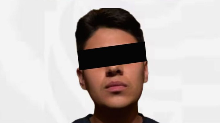 FGR abre juicio por tráfico de armas a piloto de 'Los Chapitos'