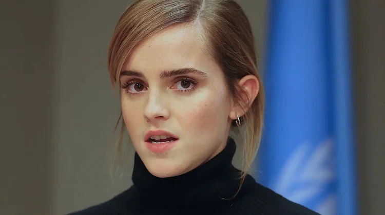 Prohíben a Emma Watson manejar seis meses por exceso de velocidad