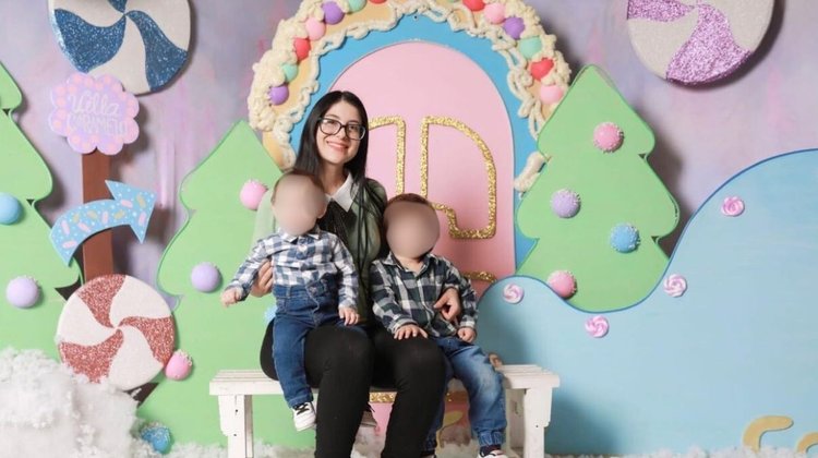 Restituyen a menores con su madre tras denuncia