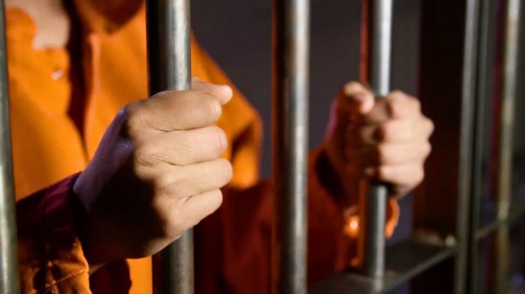 EUA acusa a padre e hijo de traficar más de 300 armas a México