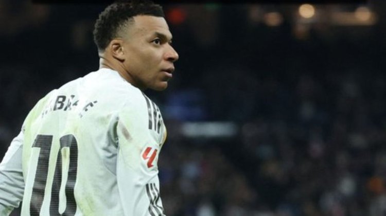 Mbappé salva al Real Madrid con penalti ante el Rayo