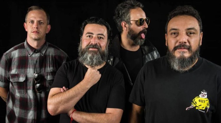 Molotov alista show en Monterrey a 31 años de trayectoria