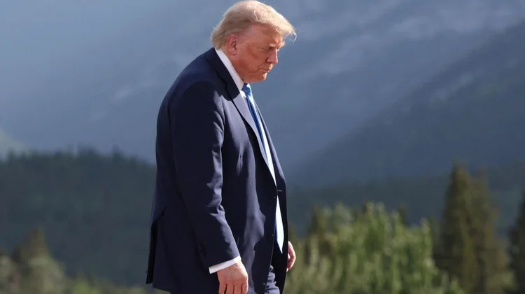 EUA tiene 'el control total' del espacio aéreo iraní: Trump