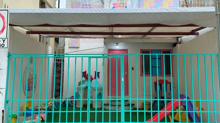Padre en situación de calle se lleva a sus dos niños de guardería