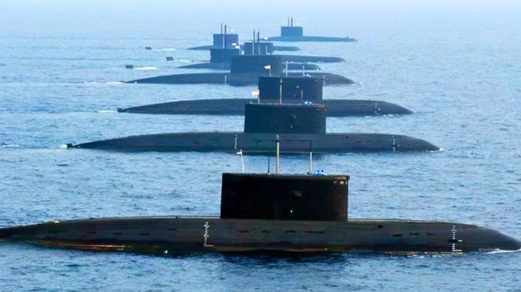 EUA asegura haber destruido la flota de submarinos de Irán