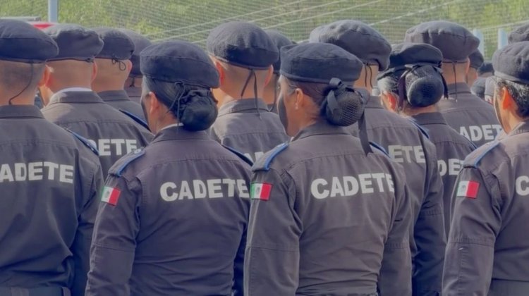 Se gradúan 200 cadetes para reforzar a la Fuerza Civil