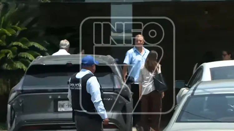 Roban caja fuerte de empresa de seguros en Monterrey