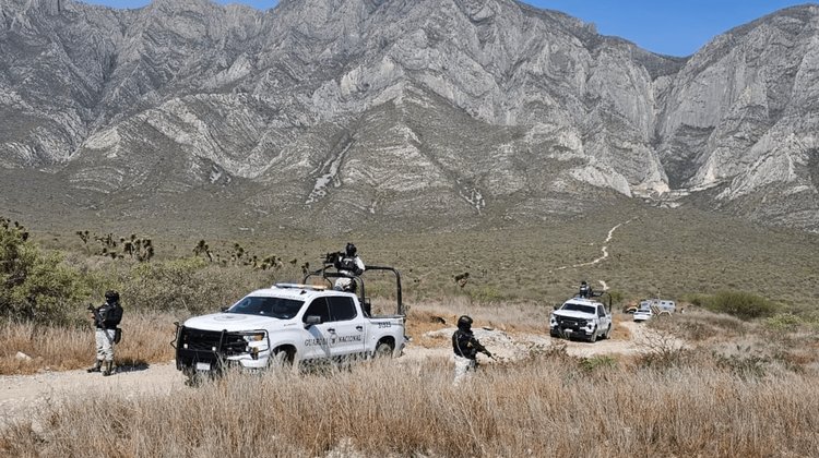 Hallan cuerpo sobre camino a Grutas de García