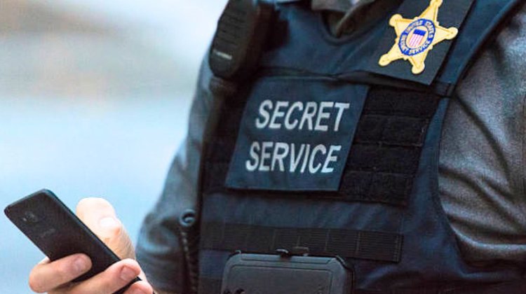 Detienen a agente del Servicio Secreto por novatada en Miami