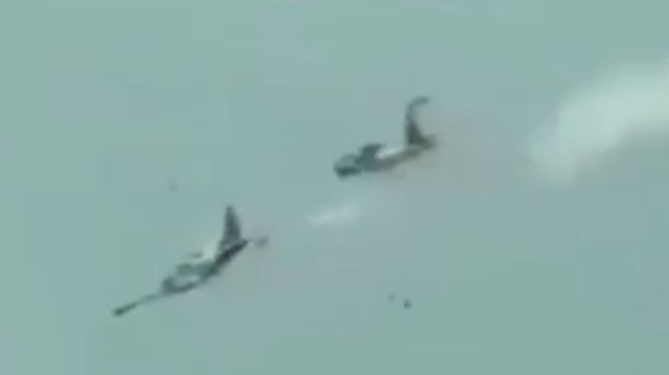 Mueren militares durante una práctica de aviación en Filipinas