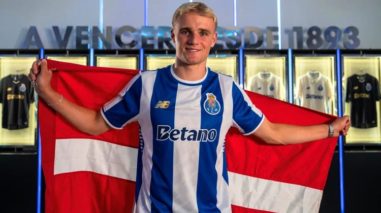 El Oporto ficha a Víctor Mow, la perla del Copenhague