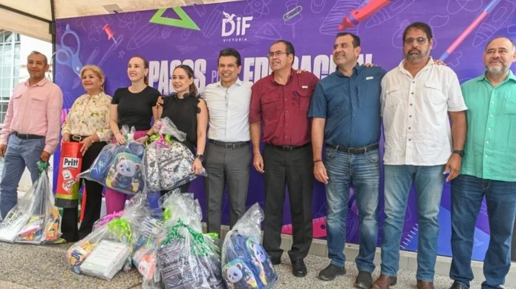 Inicia Caravana 'Pasos por la Educación' en Victoria