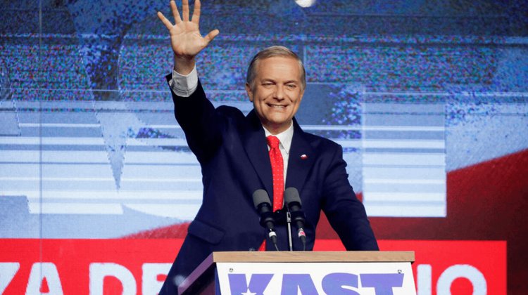 medium_Jose_Antonio_Kast_se_proclama_presidente_de_Chile_tras_elecciones_00b3529fcd
