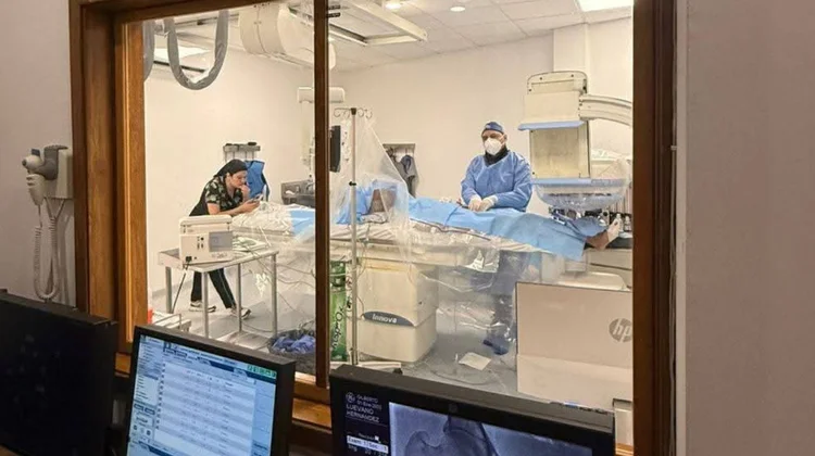 Logra clínica del Magisterio primera angioplastia en adulto mayor
