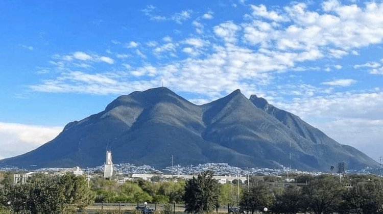 Prevén ambiente cálido y parcialmente soleado para este domingo