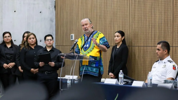 Propondrá Mauricio fecha para interconexión L. Cárdenas-Morones