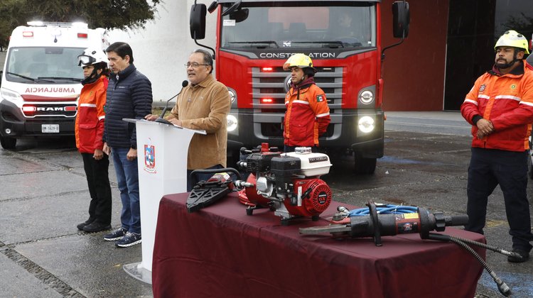 Refuerza Escobedo a Protección Civil con nuevas unidades