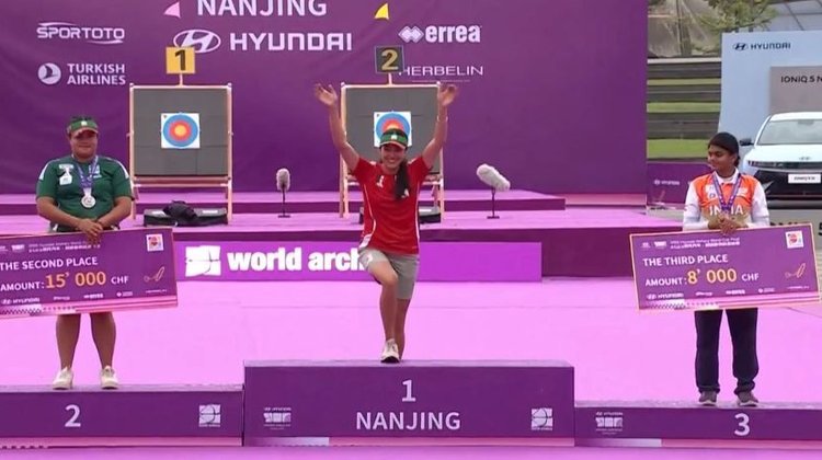 Mexicana gana oro en final de tiro con arco en Nanjing