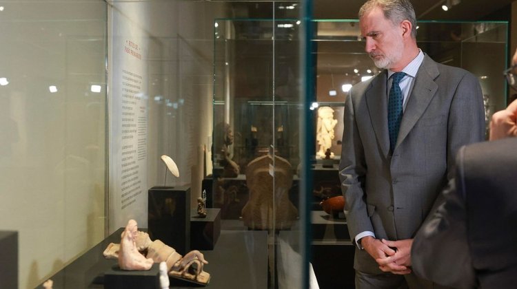 Rey Felipe VI reconoce abusos durante la conquista de América