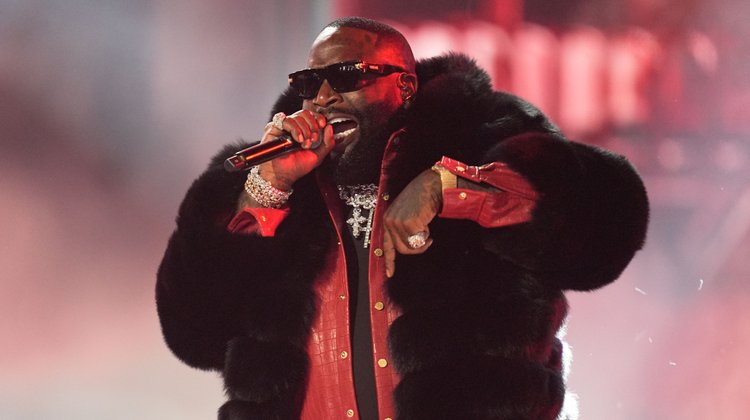 Rapero Rick Ross arrestado, acusado de violencia doméstica