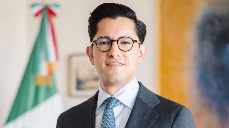 Canciller Roberto Velasco visitará China el 7 de septiembre