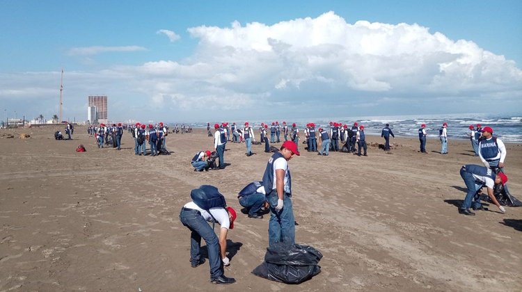 Supera Veracruz 30 toneladas de hidrocarburo recolectado