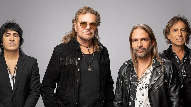Sale álbum 'Noches de cantina' de Maná este jueves