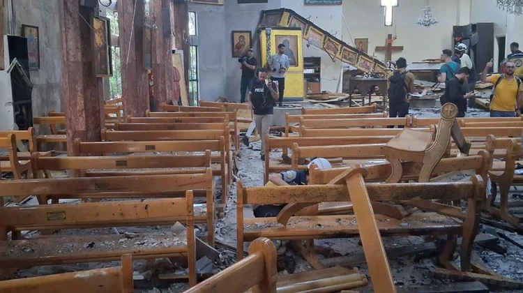 Suben a 20 los muertos en ataque contra una iglesia de Damasco