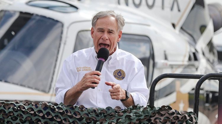 Texas construirá campamento militar en frontera con México