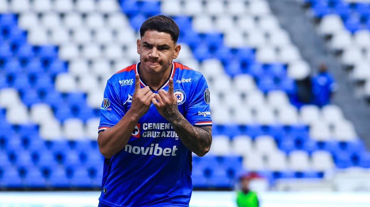 Cruz Azul se 'sacude' la malaria y derrota al Atlas