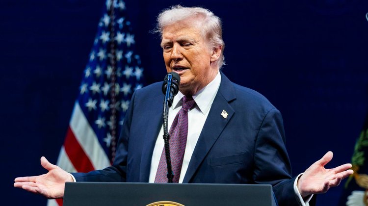 Trump pide a países de la OTAN dejar de comprar petróleo ruso