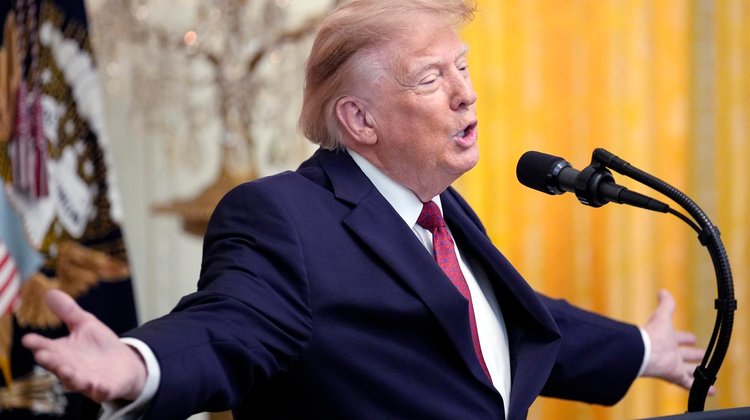 Trump celebra retirada de Irak: Representa una victoria para EUA