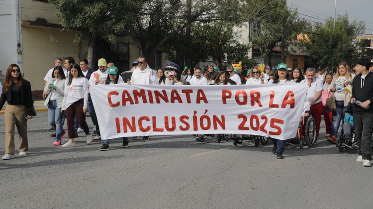 Celebra Escobedo la Caminata por la Inclusión con 3,000 personas