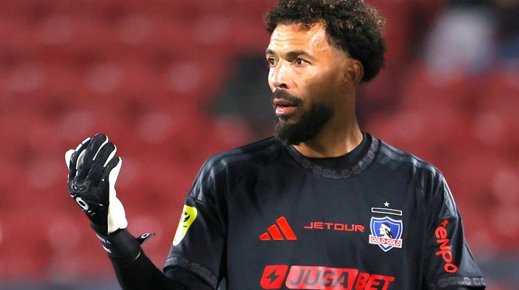 Vozinha debuta en Colo-Colo con arco en cero ante Unión Española
