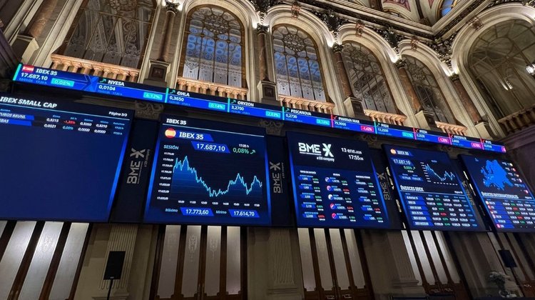 medium_Wall_Street_rojo_5aab773a07