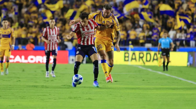 Gignac quitó y Gignac dió, resultado, Tigres empató