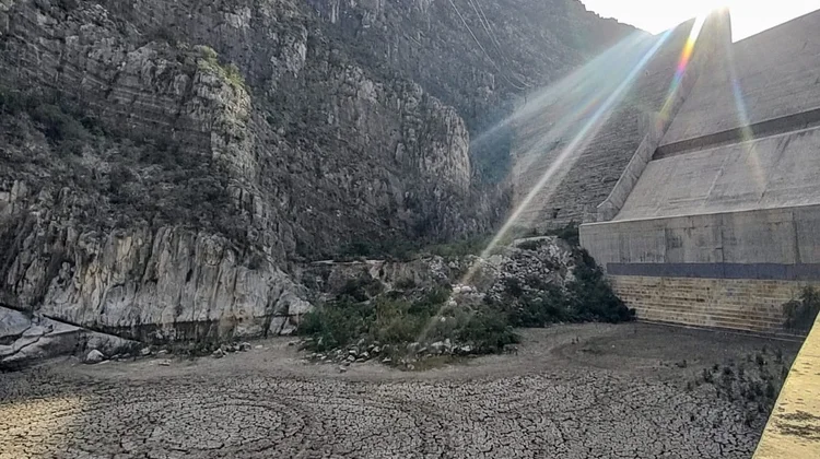 Custodia de una parte del río Santa Catarina será de Nuevo León