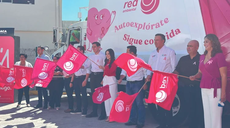 Lanzan en Apodaca campaña de Camión Rosa contra el cáncer