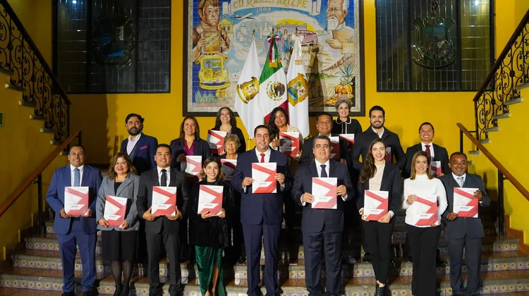 Chema Morales entrega su tercer informe en Ramos Arizpe