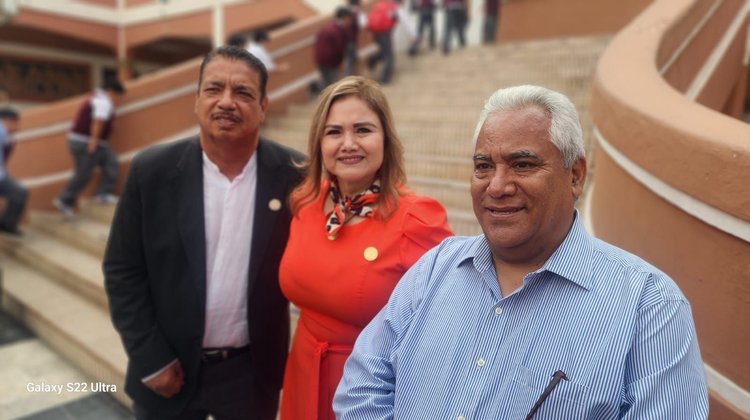 Buscan líderes sindicales de Coahuila proteger a los maestros