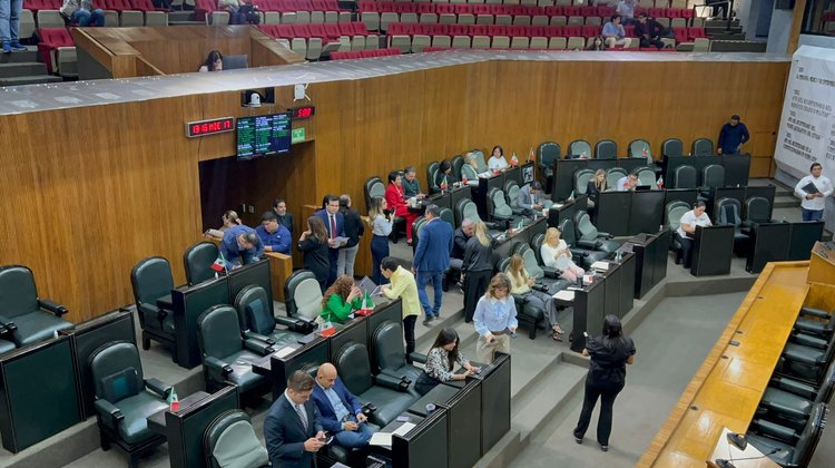 Ven diputados positivo cambio en AyD; esperan buenos resultados