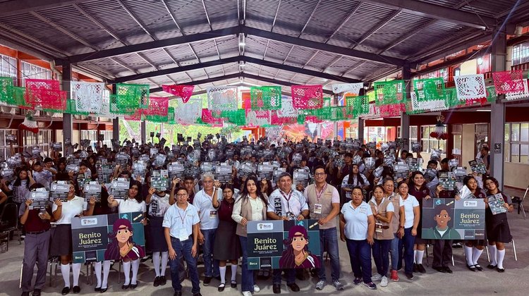 Abren convocatoria para beca Rita Cetina en Tamaulipas