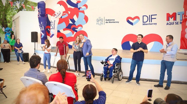 Monterrey impulsa inclusión con nueva alberca y centro DIF