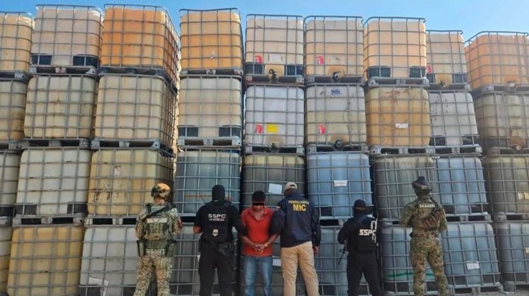 Aseguran más de 250,000 litros de huachicol en NL