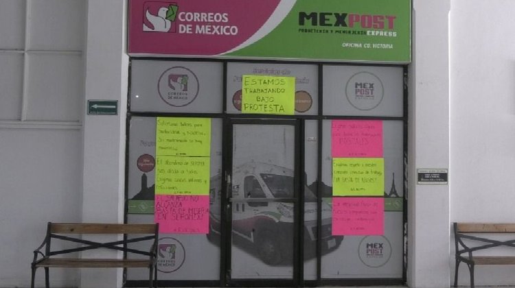 Trabajadores de SEPOMEX trabajan bajo protesta en Victoria